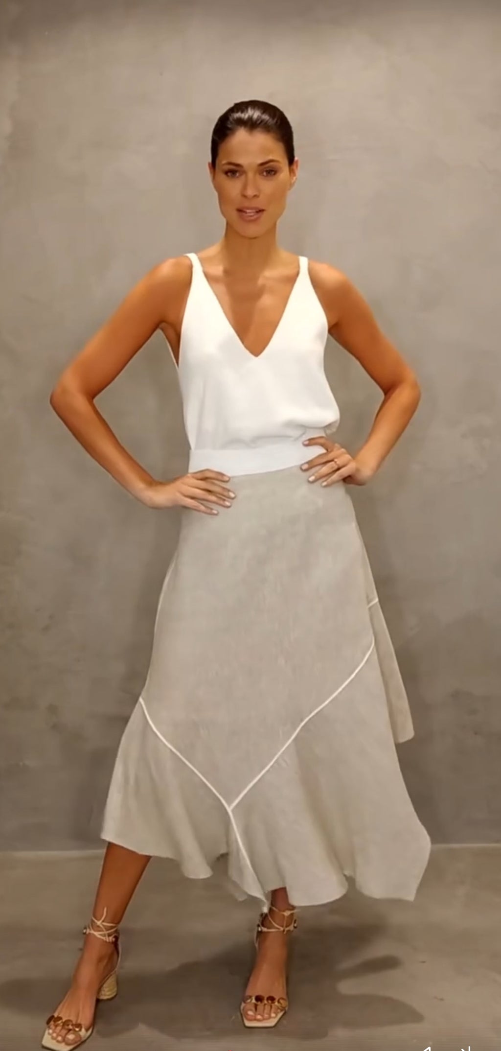 Two Piece Casual V-Neck Skirt Set
