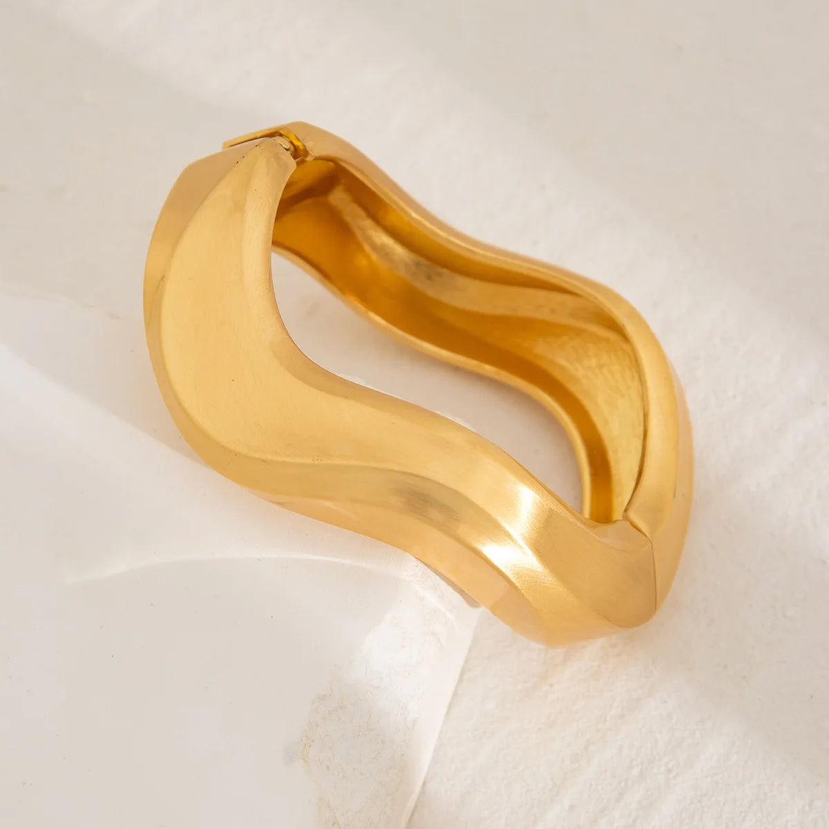 Chunky Wide Drop Bangles