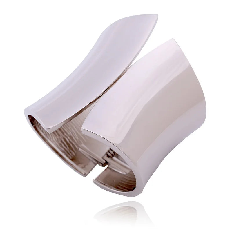 Wide Asymmetric Bangles