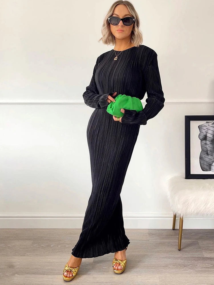 Ribbed Solid Long Sleeve Maxi Dress